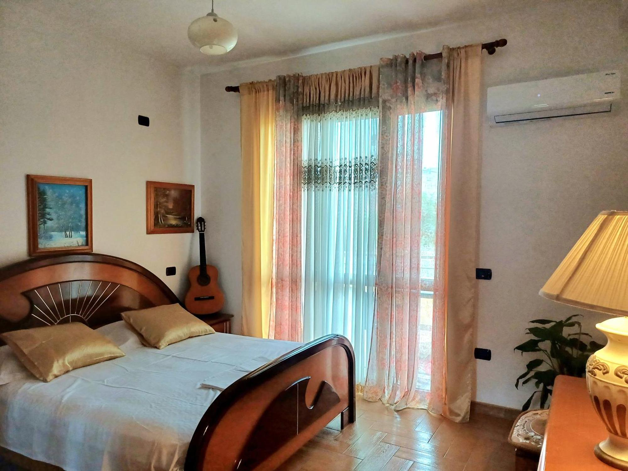 Guest Room Near Historical Center Vlorë 外观 照片
